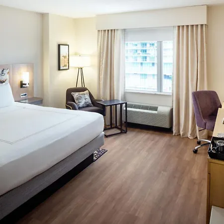 Hampton Inn & Suites By Hilton Miami Downtown/Brickell Exterior photo